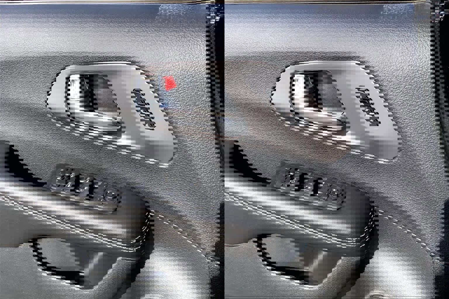 New 2026 Chrysler Pacifica Select image 17