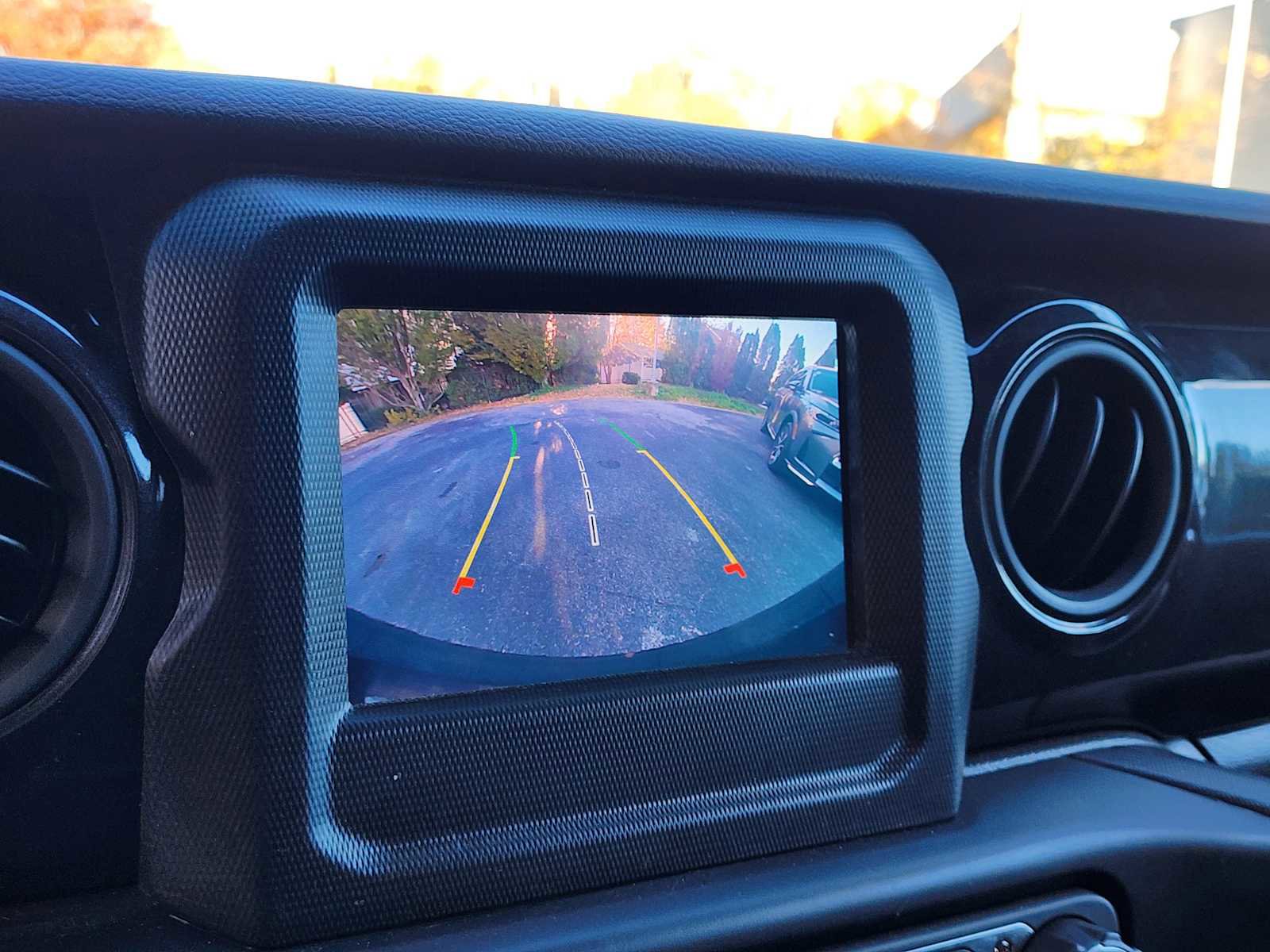 Used 2022 Jeep Wrangler Unlimited Sport image 2