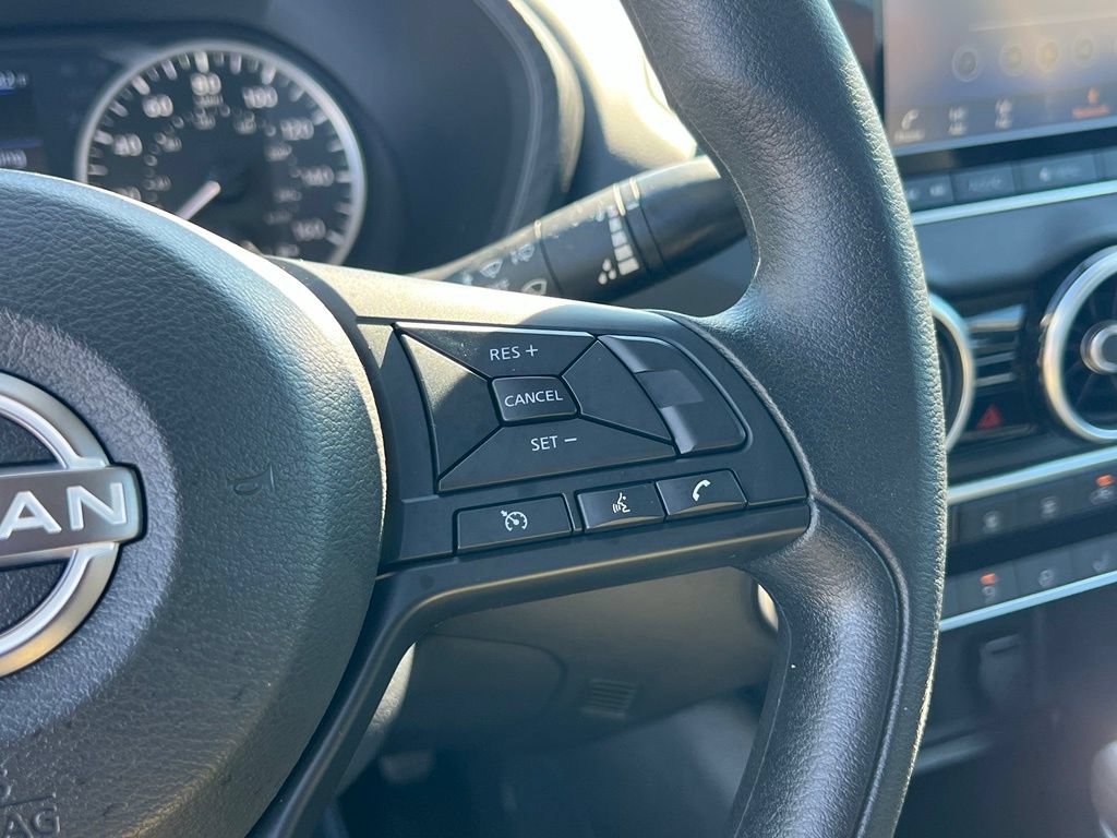 Used 2025 Nissan Sentra S FWD image 21