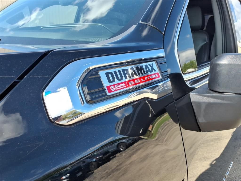 Used 2021 GMC Sierra 2500 Denali w/ Denali Ultimate Package image 10