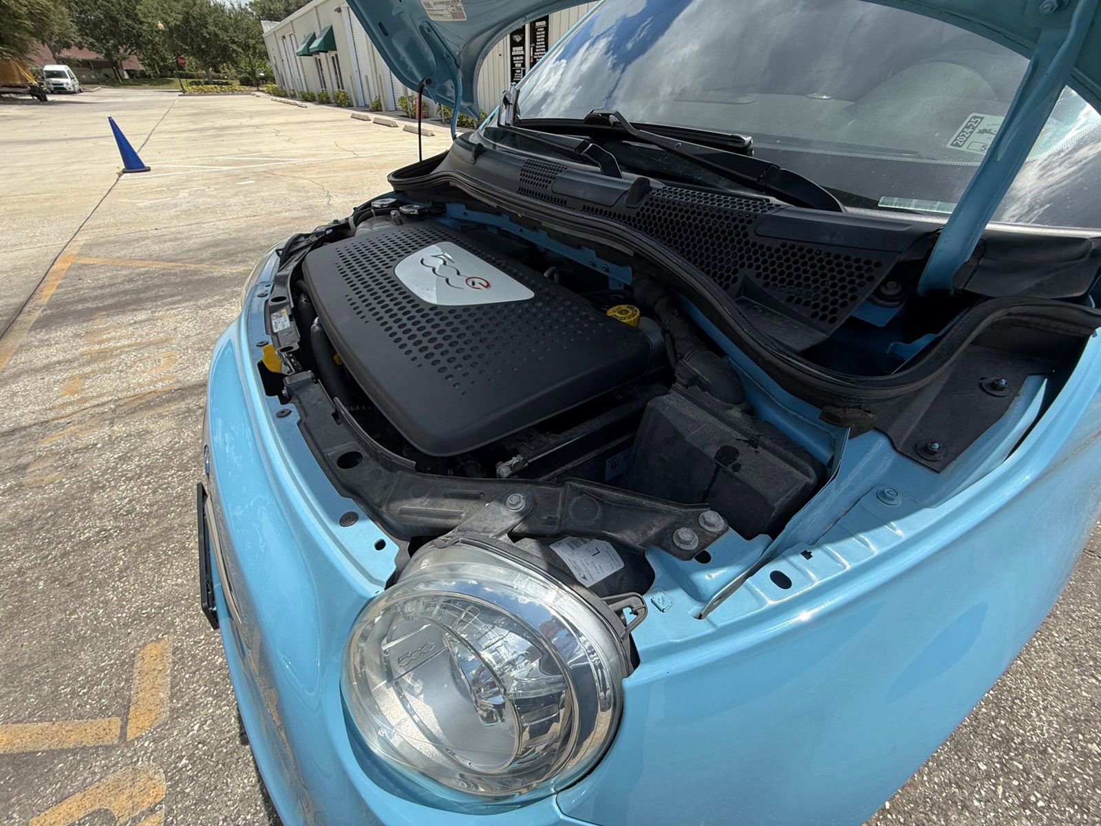 Used 2015 FIAT 500 e image 50