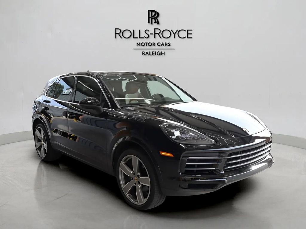 Used 2019 Porsche Cayenne Base video 3