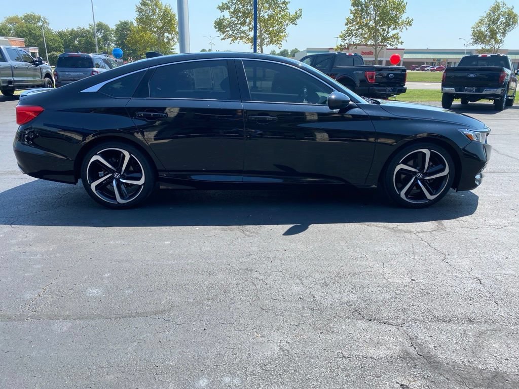 Used 2020 Honda Accord Sport image 2