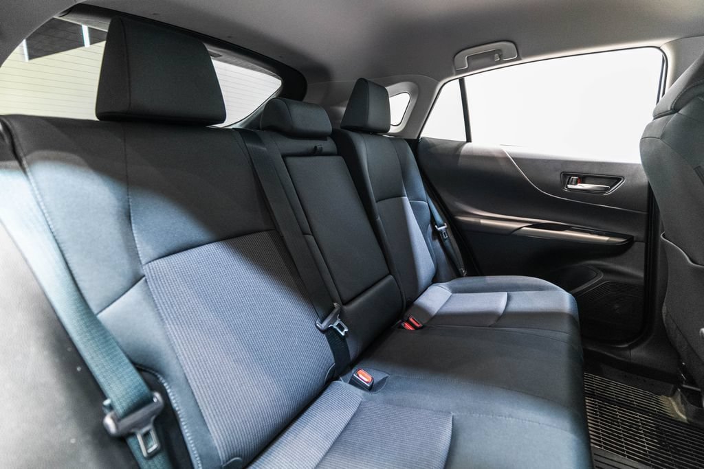 Certified 2024 Toyota Venza LE AWD/4WD image 30