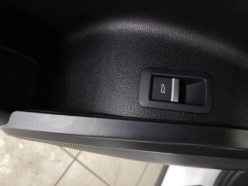 Used 2019 Audi Q5 2.0T Premium w/ Convenience Package image 39