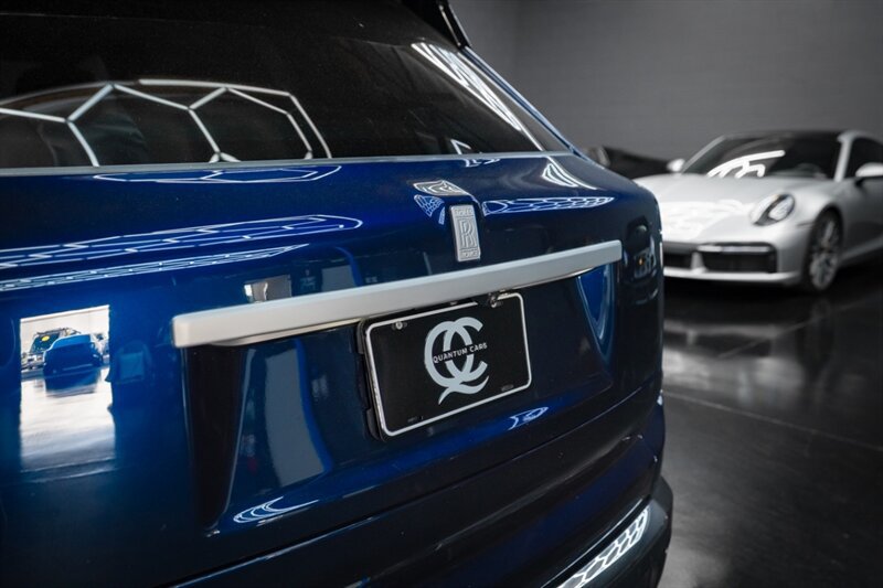Used 2020 Rolls-Royce Cullinan AWD/4WD image 25