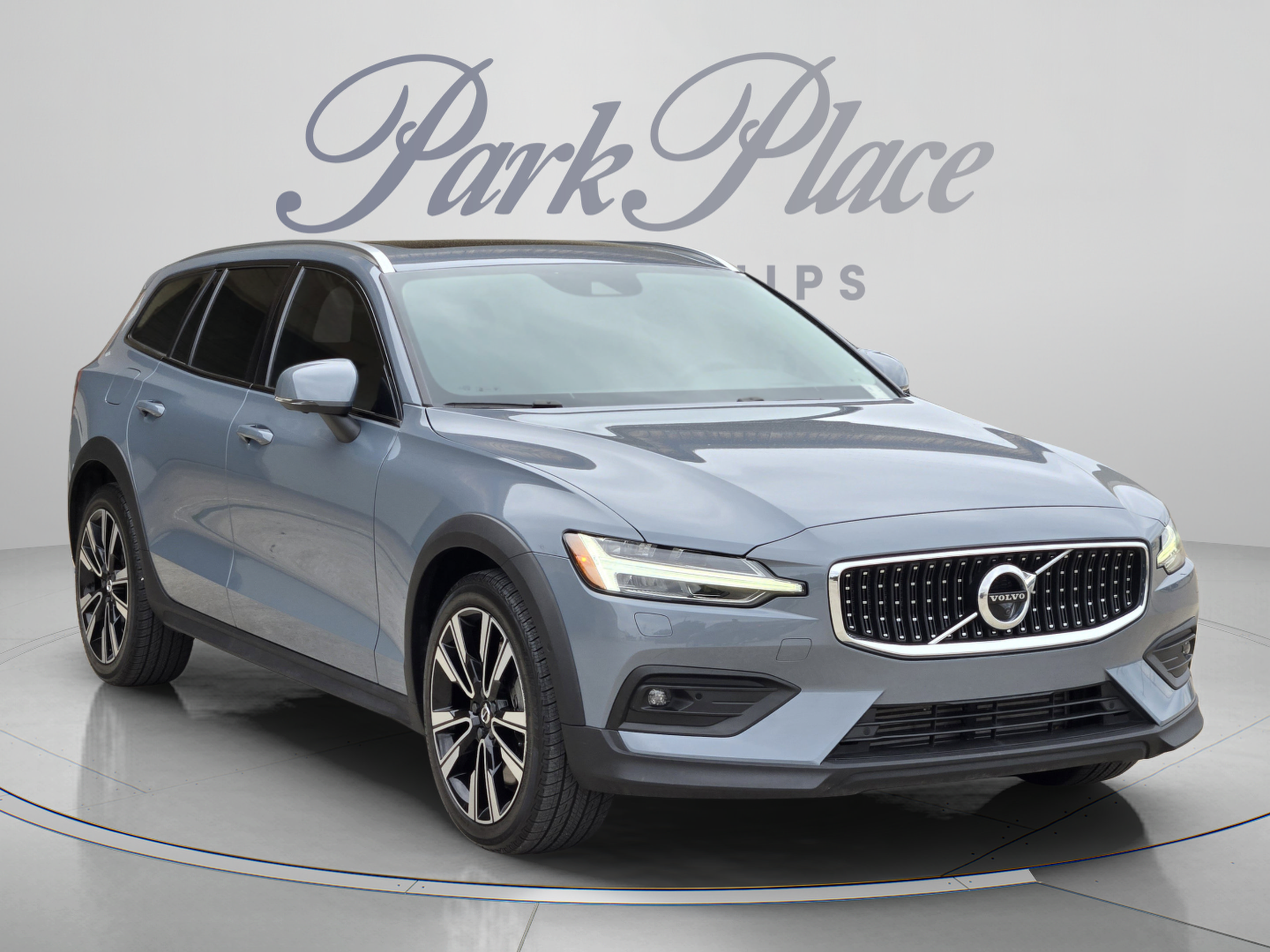 Used 2022 Volvo V60 T5 Cross Country w/ Advanced Package AWD/4WD image 8