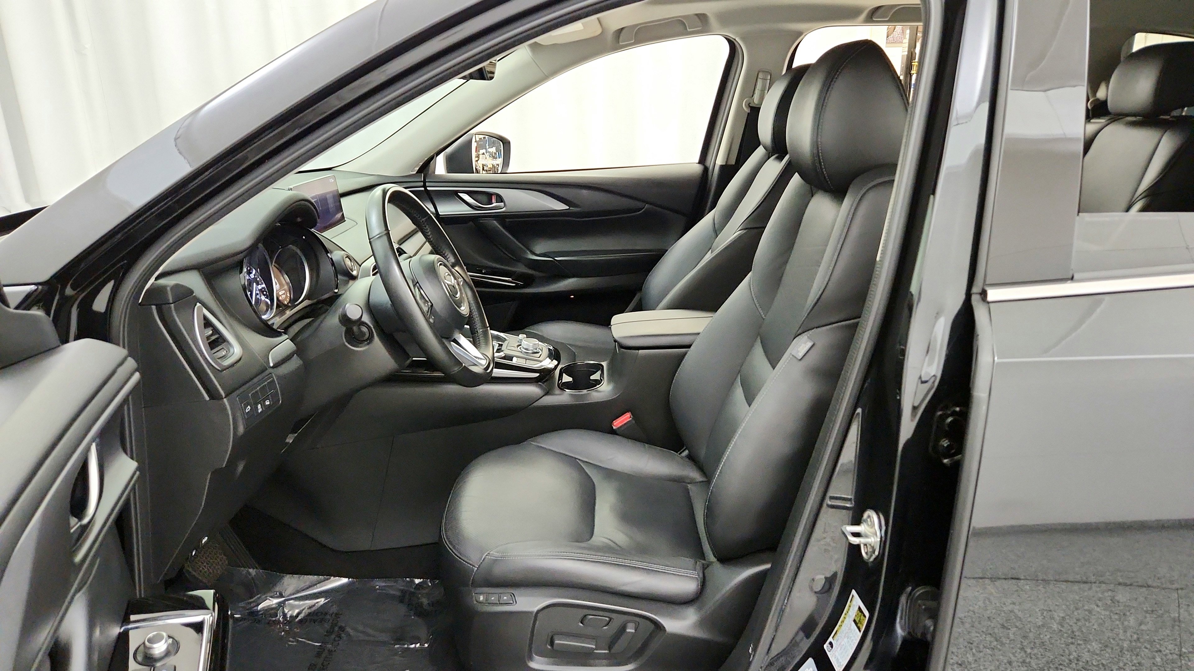 Used 2023 MAZDA CX-9 Touring Plus AWD/4WD image 21