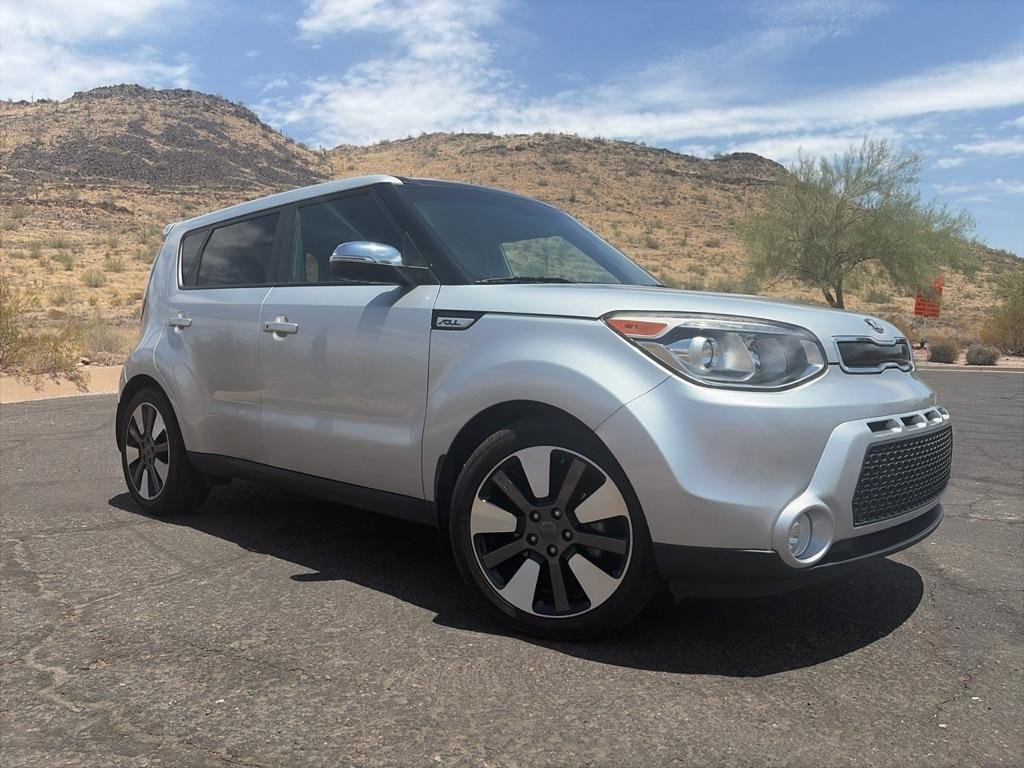 Used 2015 Kia Soul ! w/ Sun & Sound Package FWD image 3