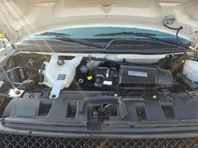 Used 2020 Chevrolet Express 2500 w/ Driver Convenience Package RWD image 33