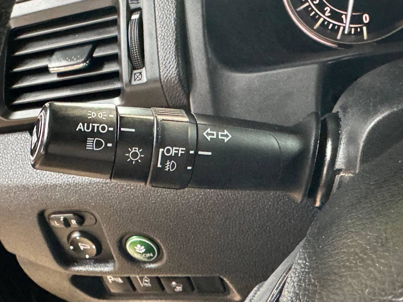 Used 2017 Honda Pilot Touring image 28