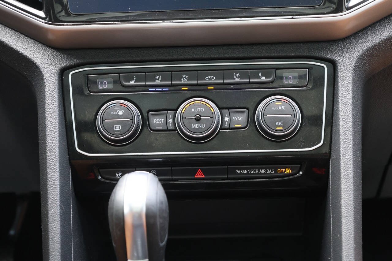 Used 2019 Volkswagen Atlas SEL Premium AWD/4WD image 22