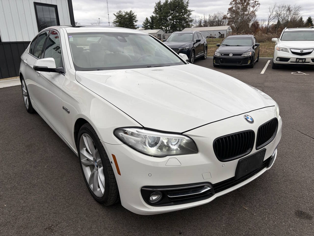 Used 2015 BMW 535i xDrive Sedan AWD/4WD image 4