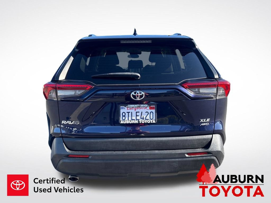 Certified 2021 Toyota RAV4 XLE w/ XLE Grade Weather Package AWD/4WD image 7