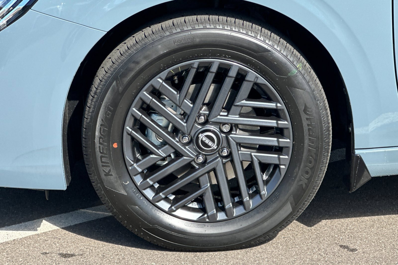 New 2027 Nissan Sentra SV FWD image 30