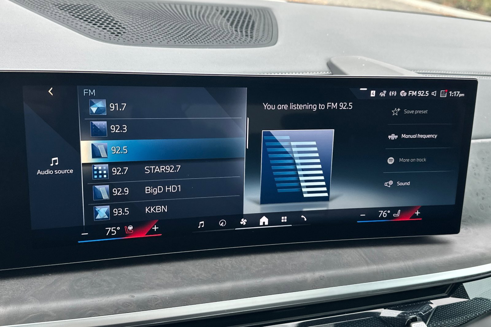 New 2026 BMW X5 xDrive50e w/ M Sport Package image 15