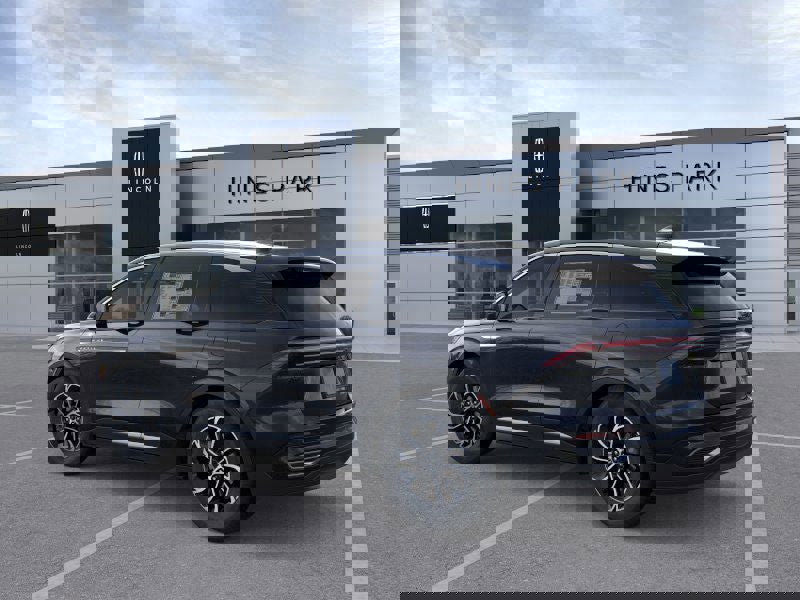 New 2026 Lincoln Nautilus Premier w/ Equipment Group 102A image 4