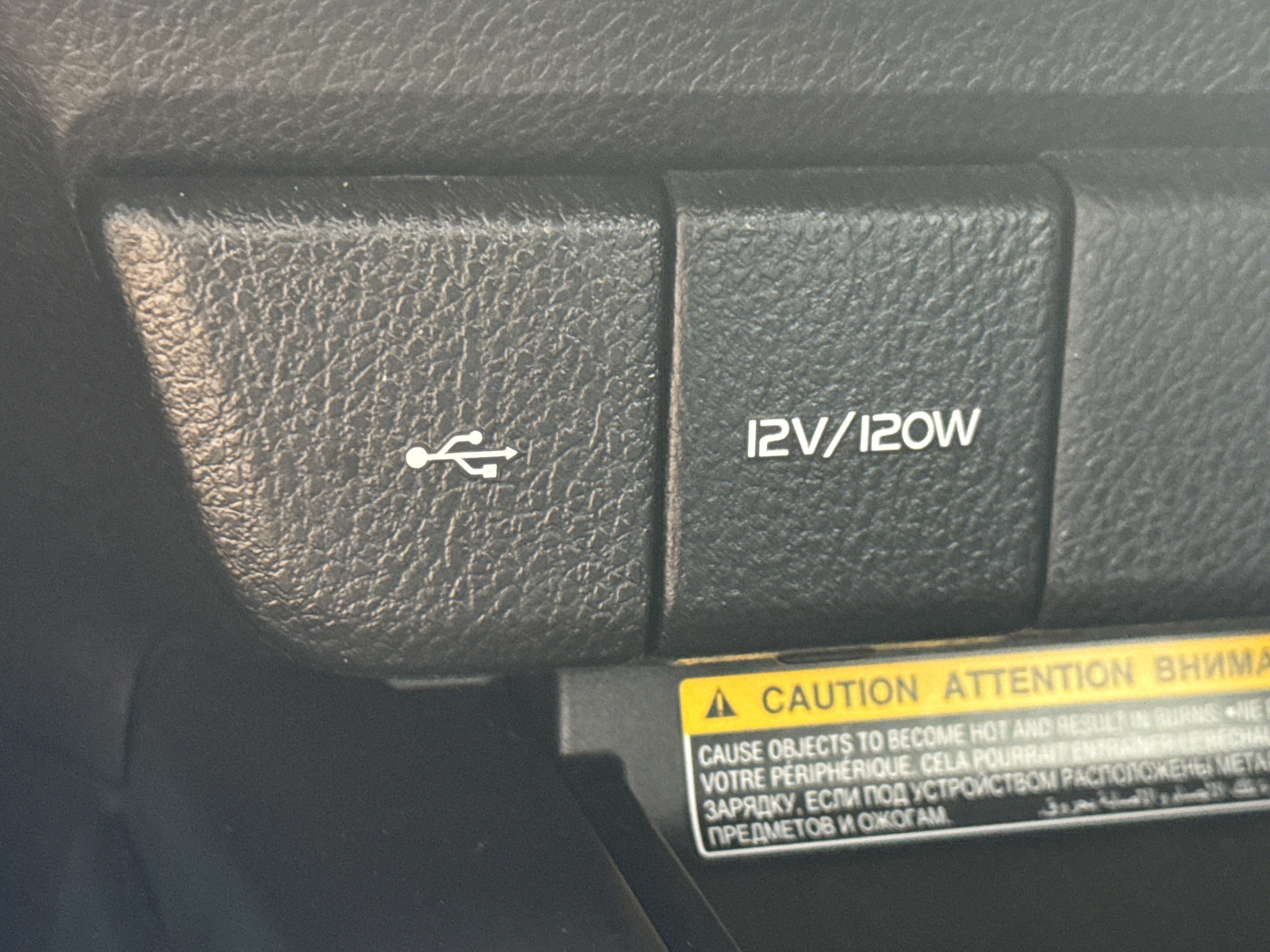Used 2021 Toyota Camry XSE FWD image 23