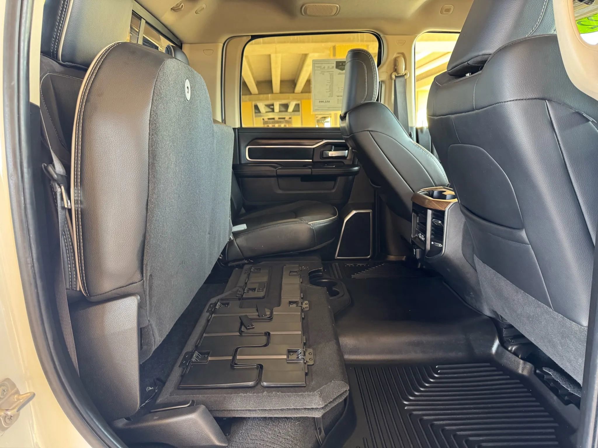 Used 2022 RAM 2500 Laramie image 25