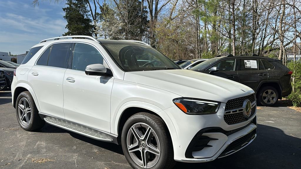 Certified 2026 Mercedes-Benz GLE 450e 4MATIC image 2