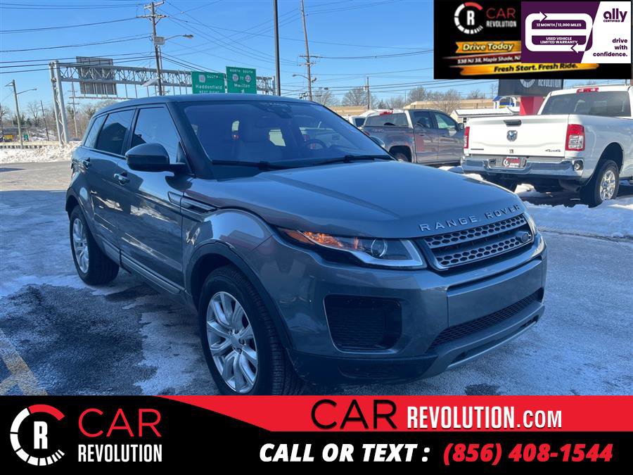 Used 2019 Land Rover Range Rover Evoque SE image 1