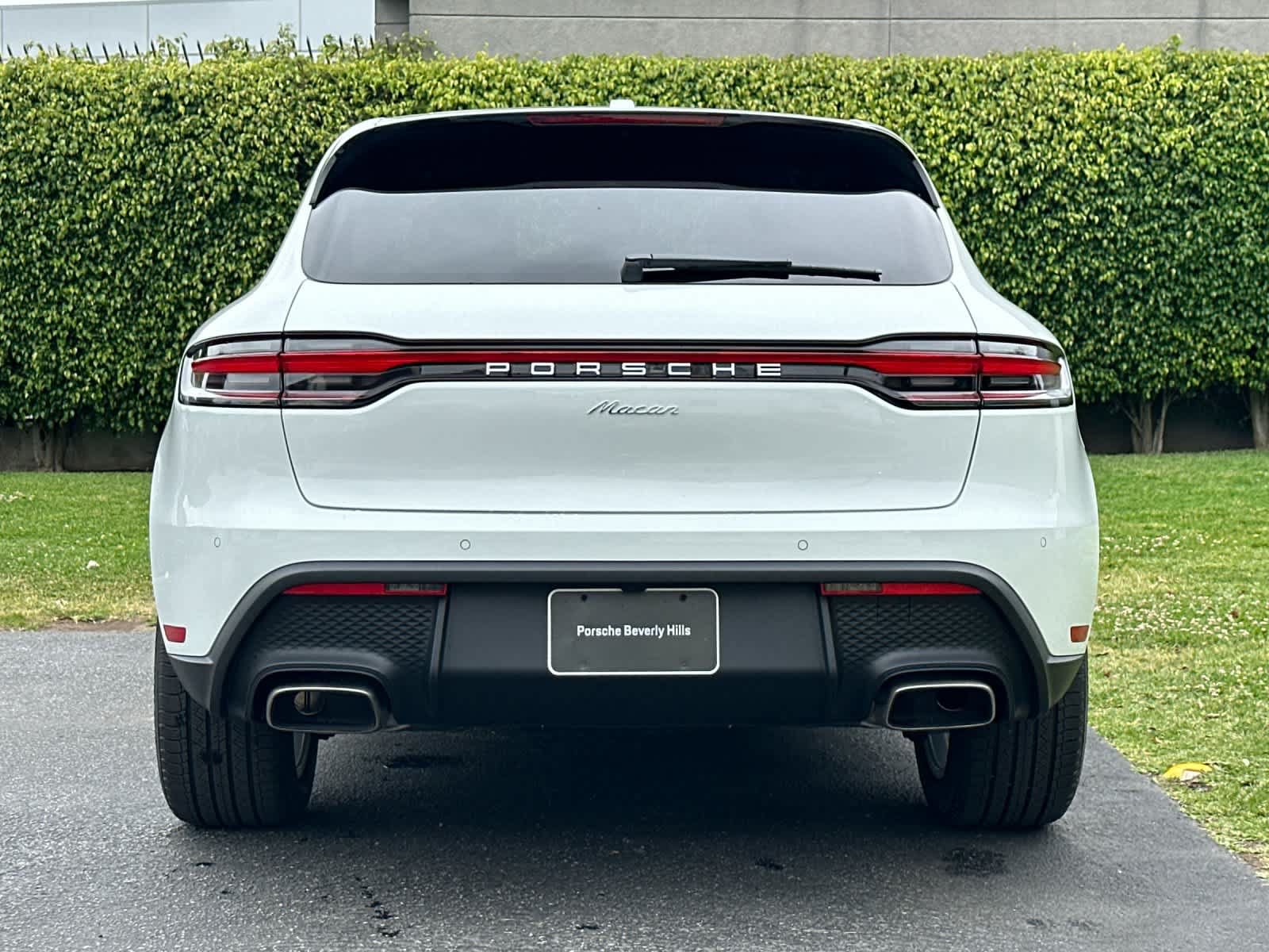 New 2026 Porsche Macan AWD/4WD image 7