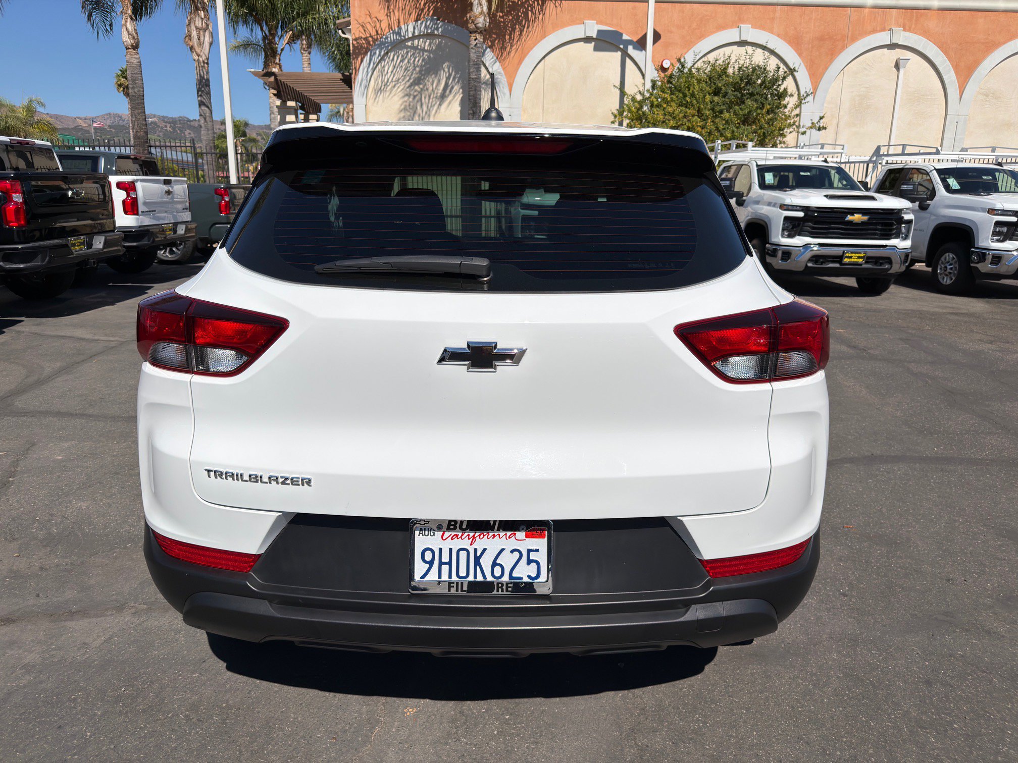 Used 2023 Chevrolet TrailBlazer LS FWD image 7
