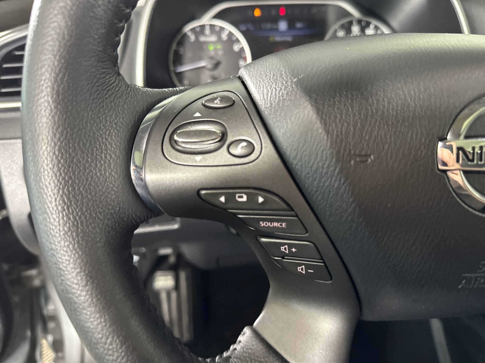 Used 2019 Nissan Murano Platinum AWD/4WD image 15