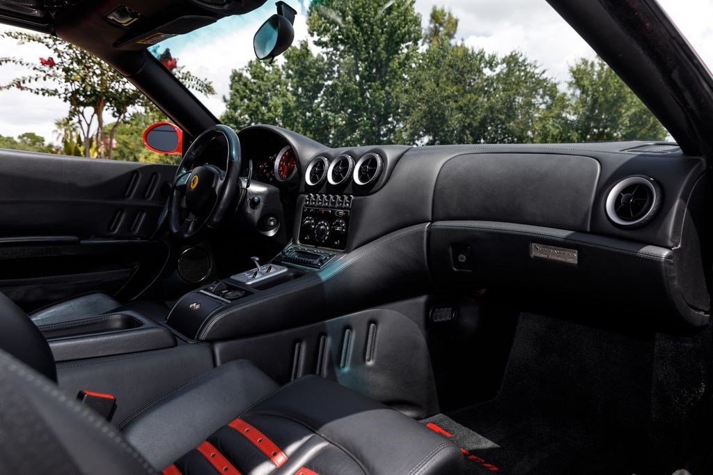 Used 2005 Ferrari 575M Maranello Superamerica RWD image 20