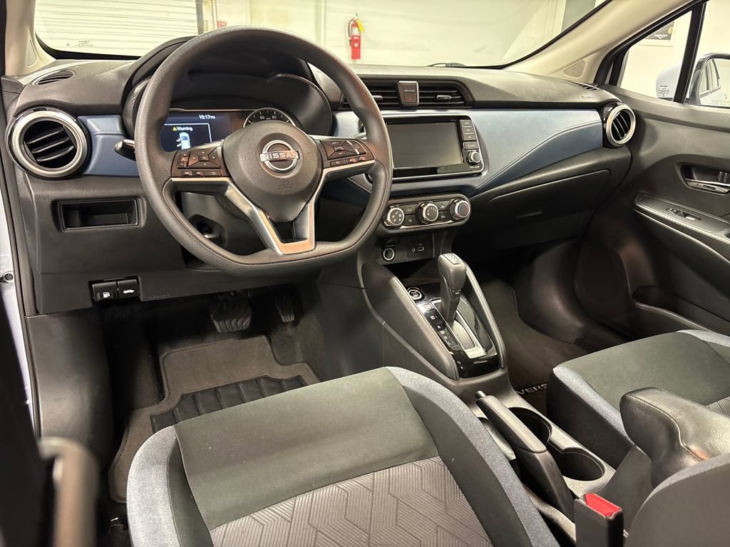 Used 2025 Nissan Versa SV image 26