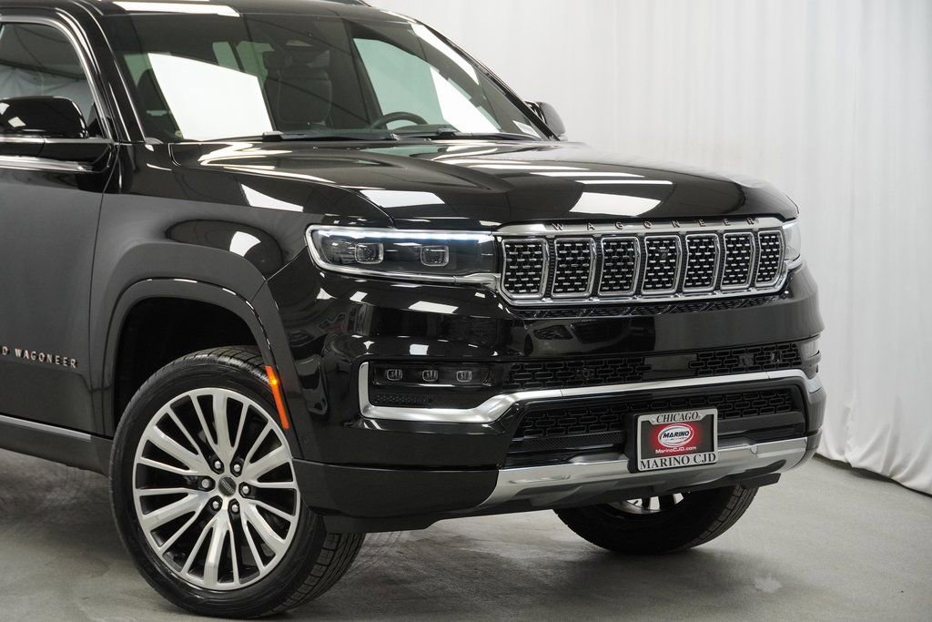 Certified 2024 Jeep Grand Wagoneer Series III w/ Rear Seat Video Group 1 image 4