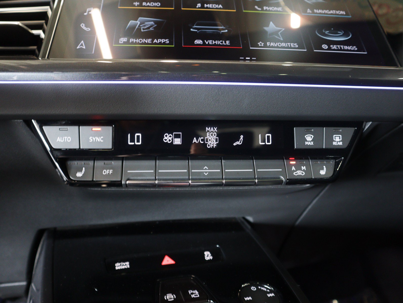 Used 2023 Audi Q4 e-tron Prestige w/ Black Optic Package AWD/4WD image 23