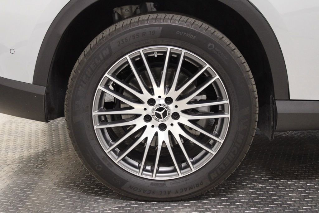 Certified 2026 Mercedes-Benz GLC 300 image 17