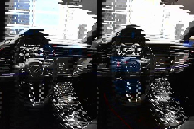 Used 2025 Audi Q7 3.0T Premium Plus image 25