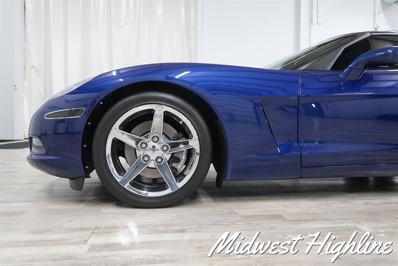 Used 2006 Chevrolet Corvette Coupe w/ Preferred Equipment Group RWD image 15