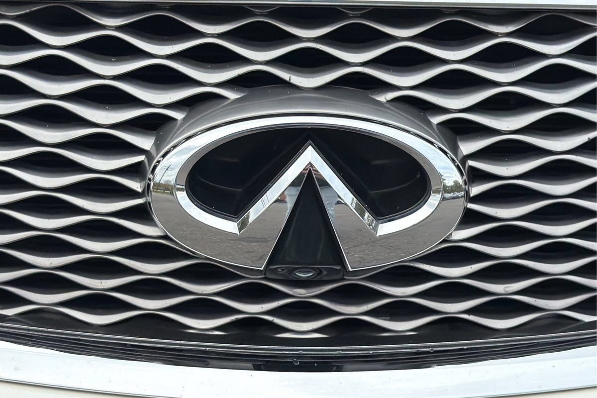 Used 2017 INFINITI QX50 AWD w/ Premium Plus Package image 28
