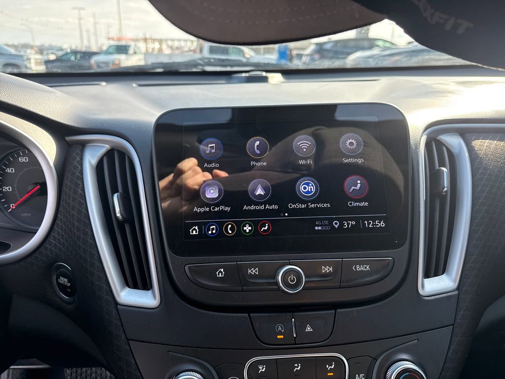 Used 2024 Chevrolet Malibu LT image 22