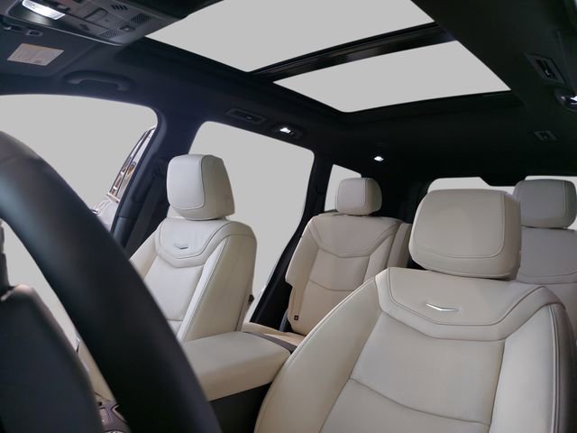 Used 2025 Cadillac XT6 Sport w/ LPO, Floor Liner Package image 31