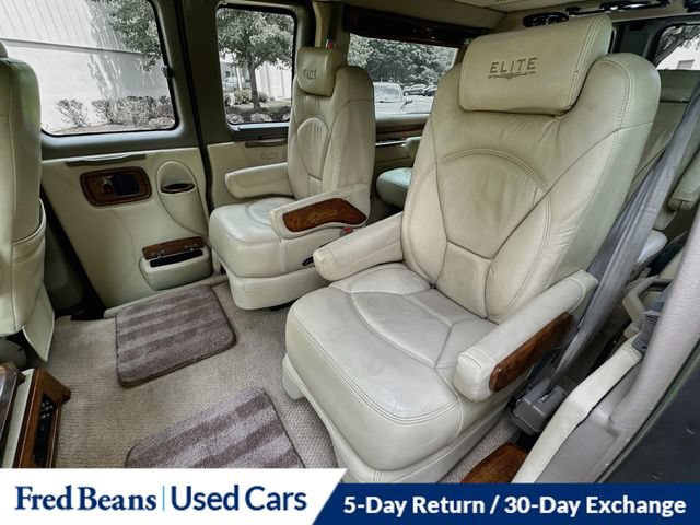 Used 2013 GMC Savana 1500 RWD image 27