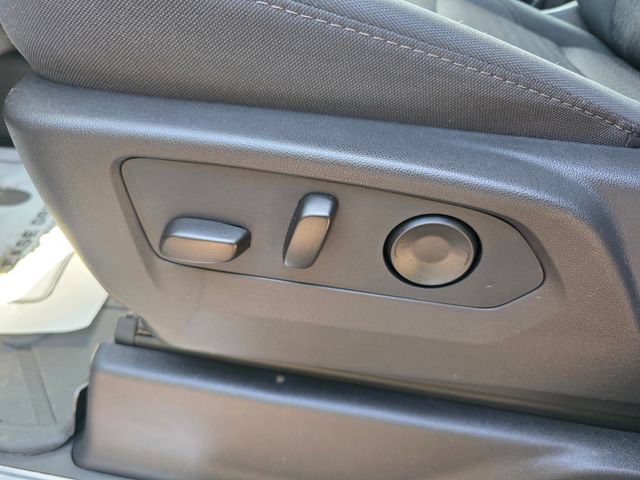 Used 2026 Chevrolet Silverado 1500 LT w/ LPO, Liner Protection Package AWD/4WD image 23