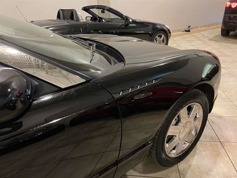 Used 2002 Ford Thunderbird image 49