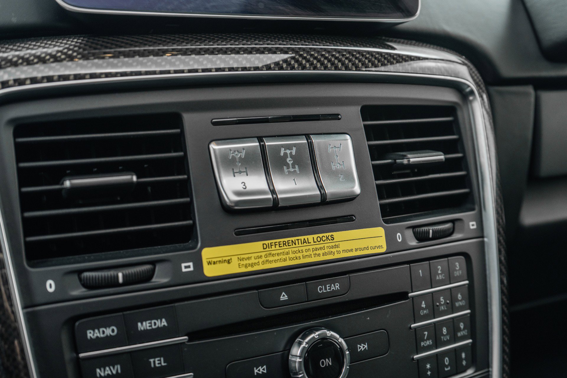 Used 2018 Mercedes-Benz G 550 Squared image 29