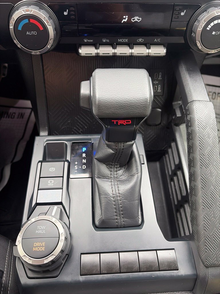 Used 2024 Toyota Tacoma TRD Sport AWD/4WD image 29
