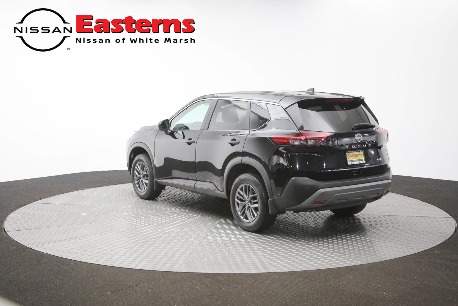 Used 2023 Nissan Rogue S AWD/4WD image 60