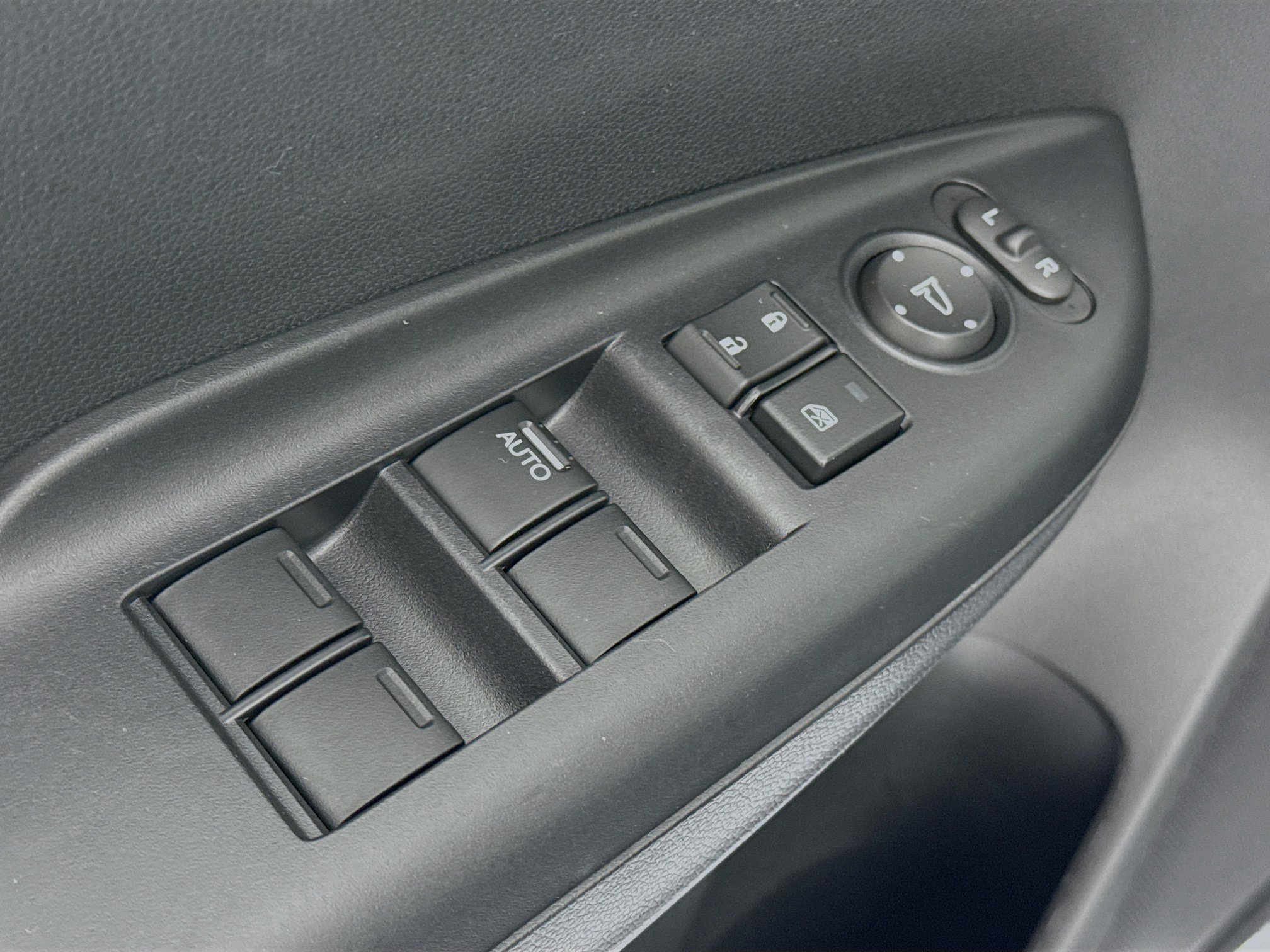 Used 2016 Honda Fit EX-L image 18