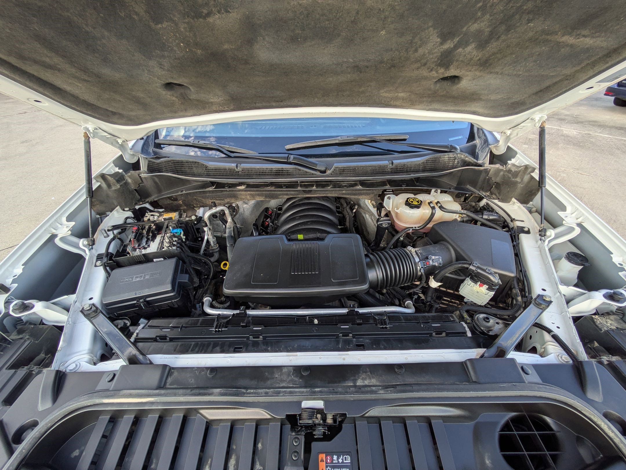 Used 2023 Chevrolet Silverado 1500 LT Trail Boss w/ Convenience Package II image 32