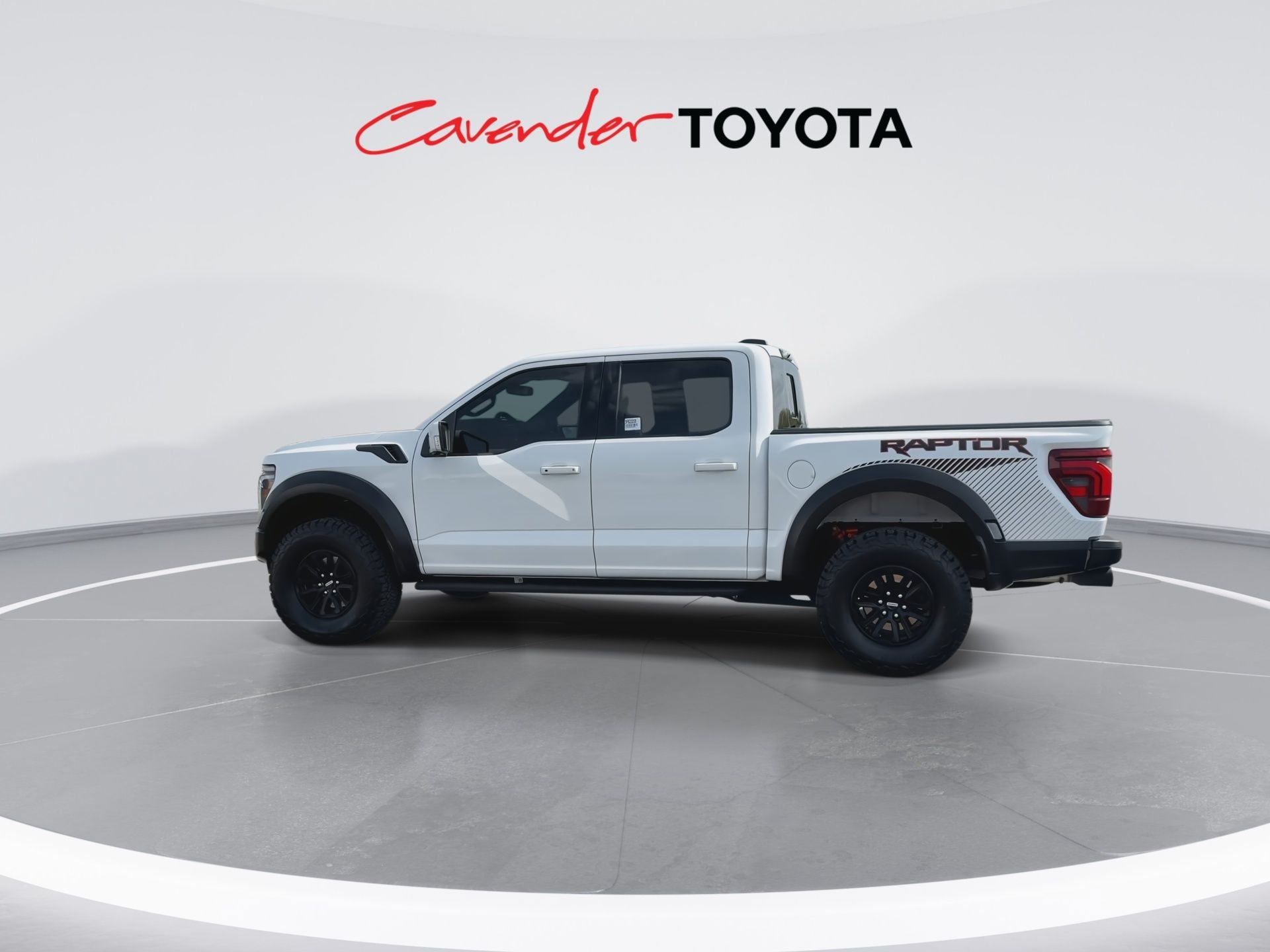 Used 2025 Ford F150 Raptor AWD/4WD image 5