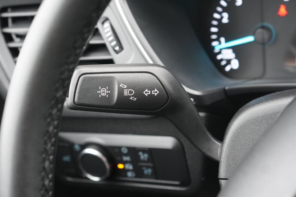 Used 2022 Ford Escape SE w/ Convenience Package AWD/4WD image 17