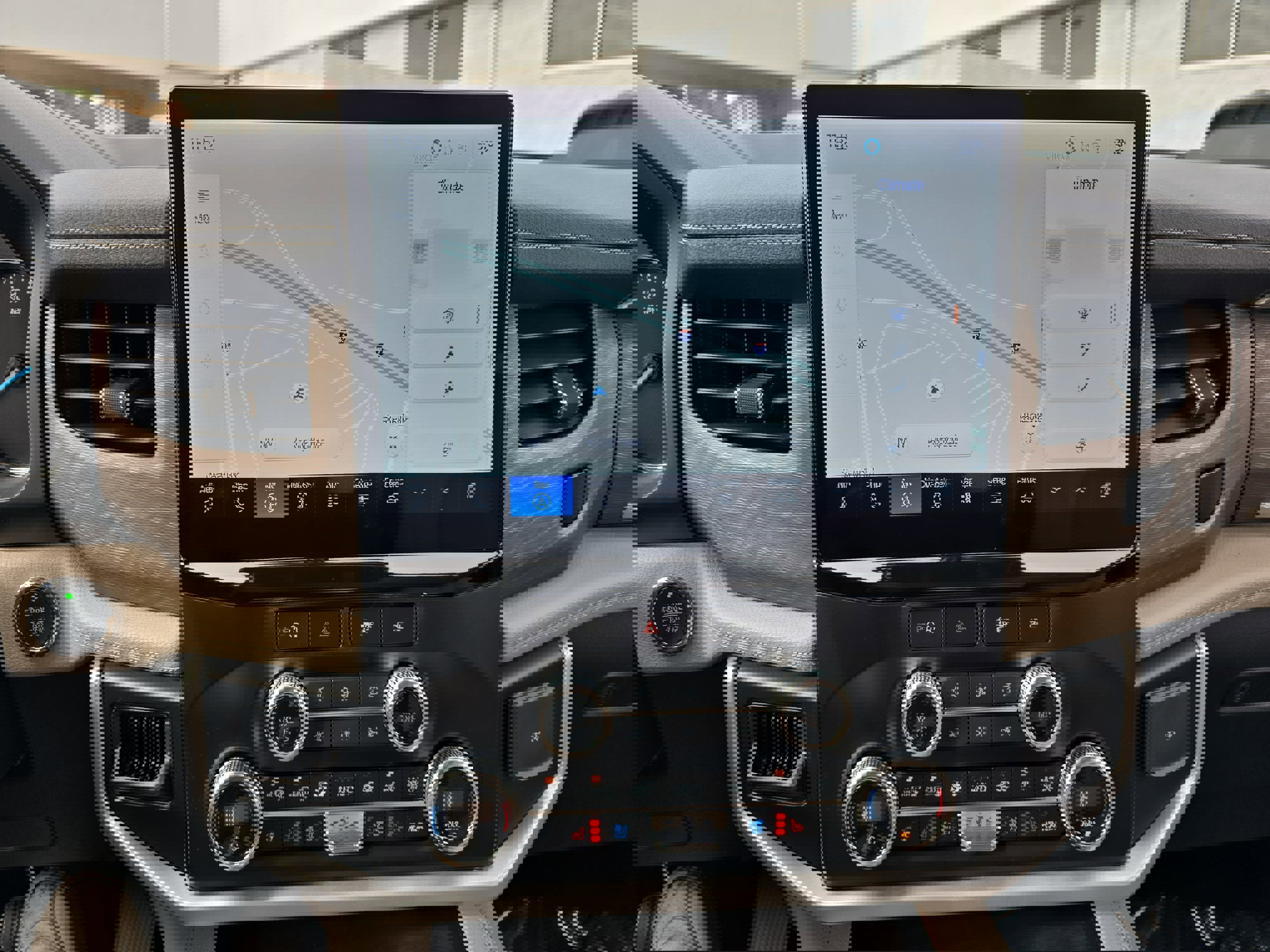 Used 2024 Ford Expedition Limited image 25