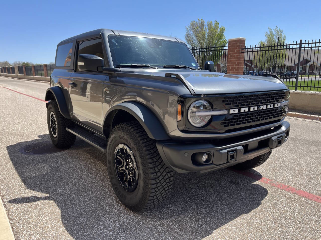 Used 2023 Ford Bronco Wildtrak image 7